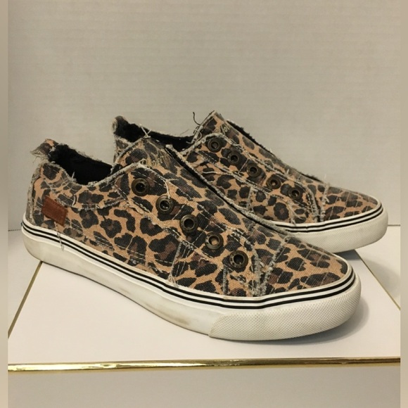 Blowfish Malibu Play Leopard Print Canvas Slip On Sneakers Women’s Size 7 - Picture 2 of 8
